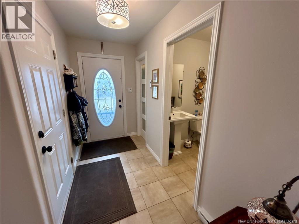 154 Damien Street, Dieppe, New Brunswick  E1A 0H3 - Photo 5 - NB135794