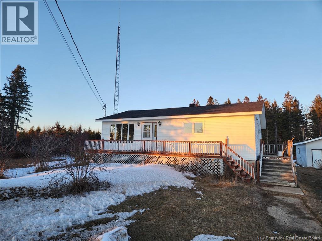 3109 Rue Morais, Bas-Caraquet, New Brunswick  E1W 6A5 - Photo 2 - NB135741