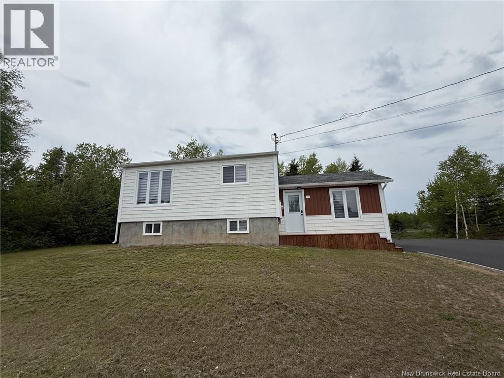 171 12e Rue, Shippagan, New Brunswick  E8S 1C4 - Photo 2 - NB135744