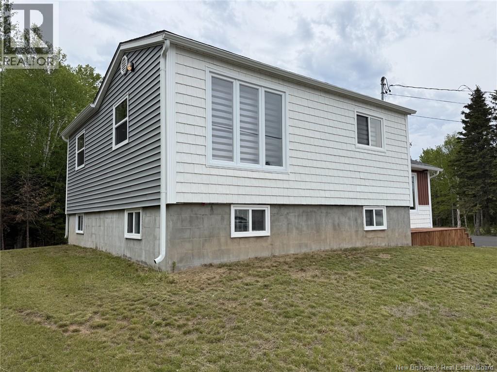 171 12e Rue, Shippagan, New Brunswick  E8S 1C4 - Photo 3 - NB135744