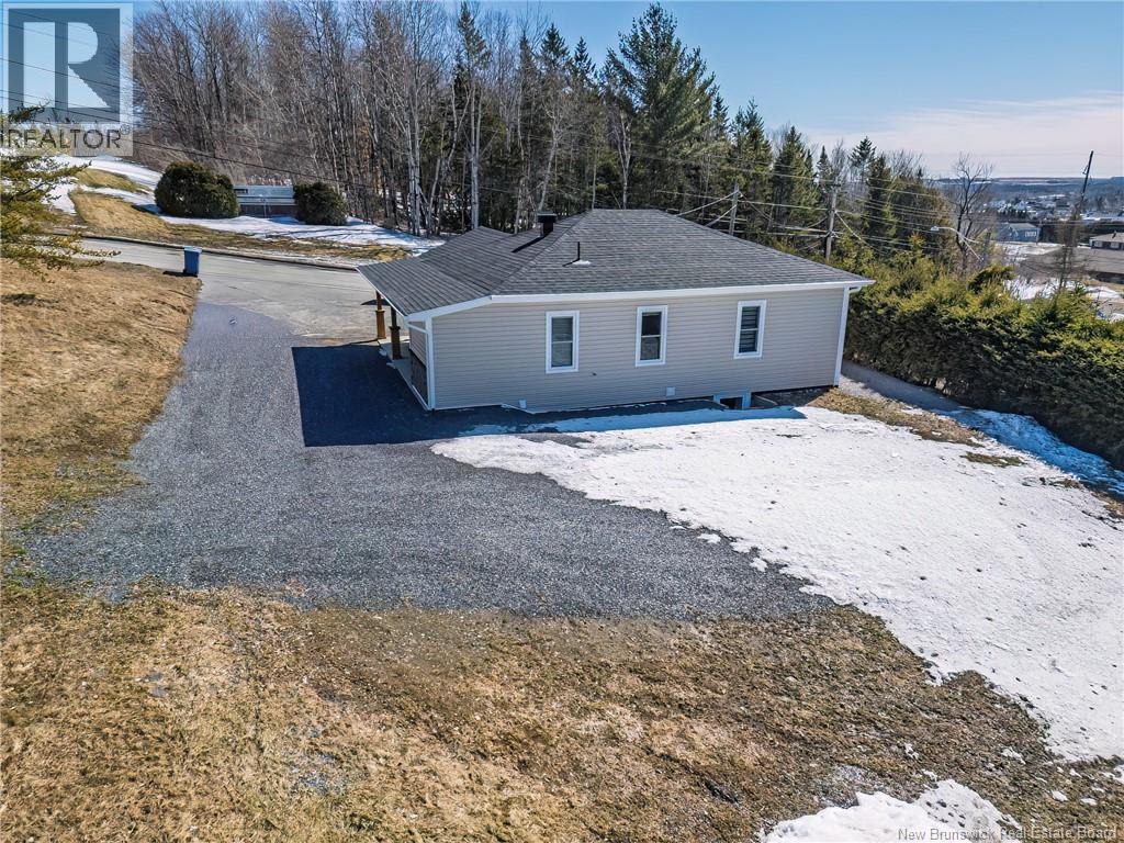 137 Reservoir Road, Grand Falls, New Brunswick  E3Y 1E2 - Photo 7 - NB135952