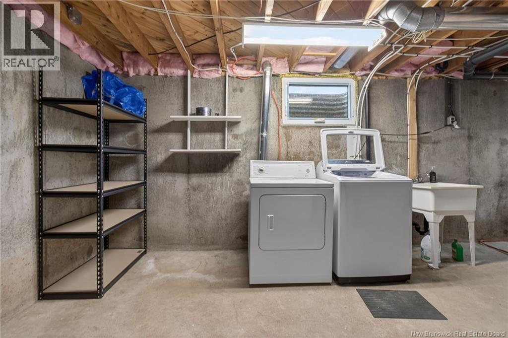 33 Hows Crescent, Moncton, New Brunswick  E1E 1S9 - Photo 21 - NB135918