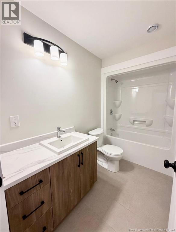 190 Ernest Street, Dieppe, New Brunswick  E1A 4T2 - Photo 2 - NB135978