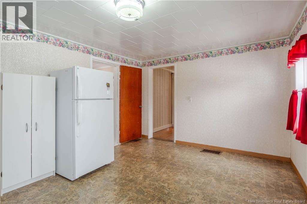 577 Otis Drive, Nackawic, New Brunswick  E6G 1H6 - Photo 6 - NB135756