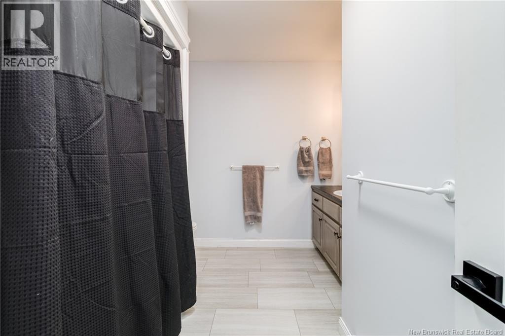 20 Knowlton Crescent, Oromocto, New Brunswick  E2V 4S8 - Photo 32 - NB136103