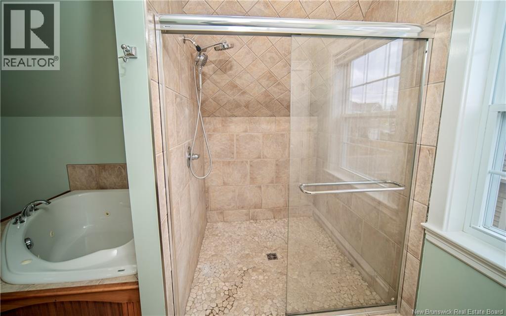 38 Red Maple, Fredericton, New Brunswick E3B 0E1 - Photo 19 - NB136077