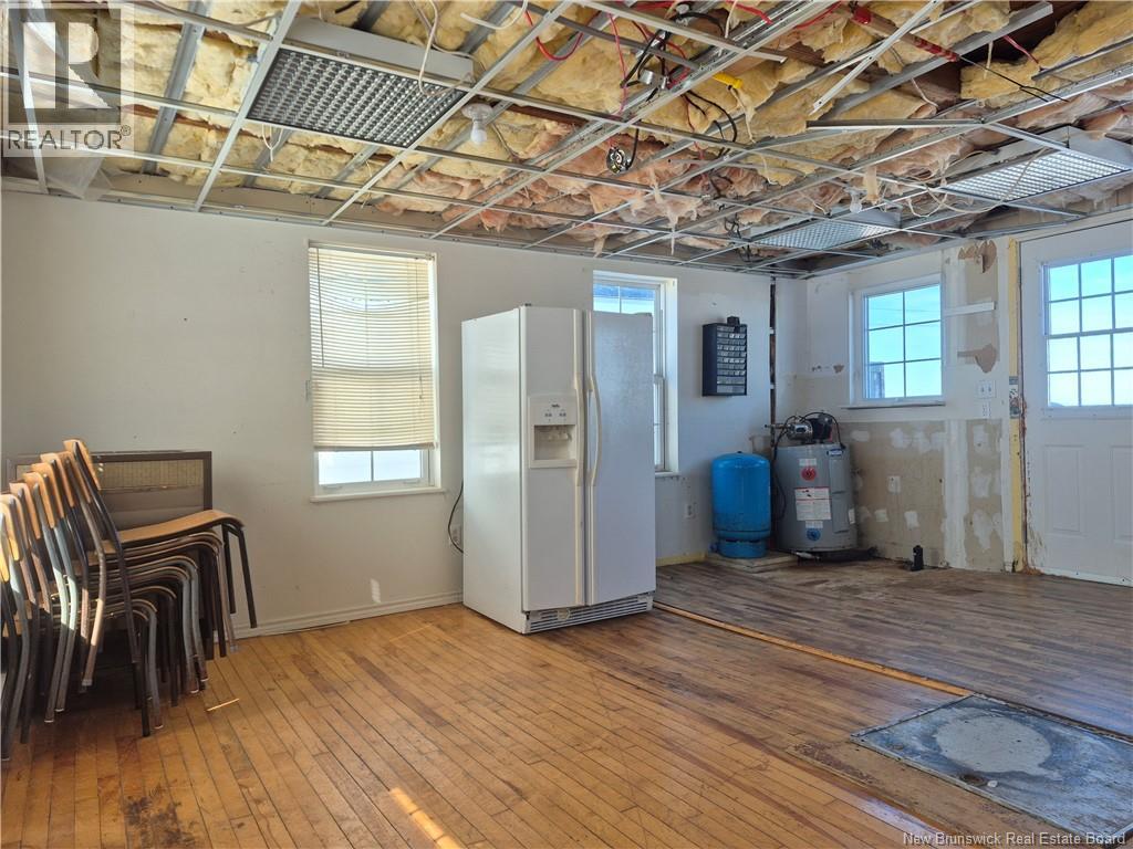 637 Principale, Pointe-Verte, New Brunswick  E8J 2P8 - Photo 12 - NB136131