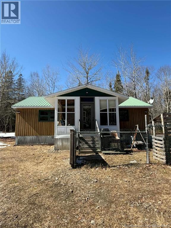 140 Pine Tree Lane, Hunters Home, New Brunswick E4C 3J6 - Photo 2 - NB133860