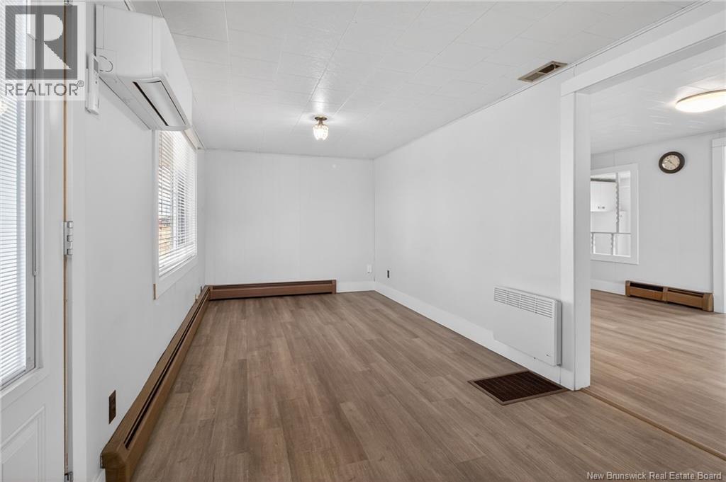 1053 Bas Cap Pele, Cap-Pelé, New Brunswick  E4N 1M2 - Photo 16 - NB136183