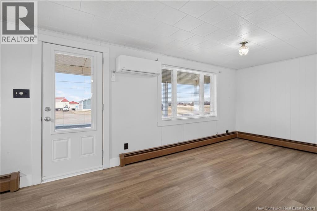 1053 Bas Cap Pele, Cap-Pelé, New Brunswick  E4N 1M2 - Photo 17 - NB136183