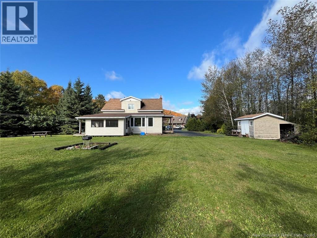 30 Hubert Street, Edmundston, New Brunswick  E3V 0B6 - Photo 41 - NB136242