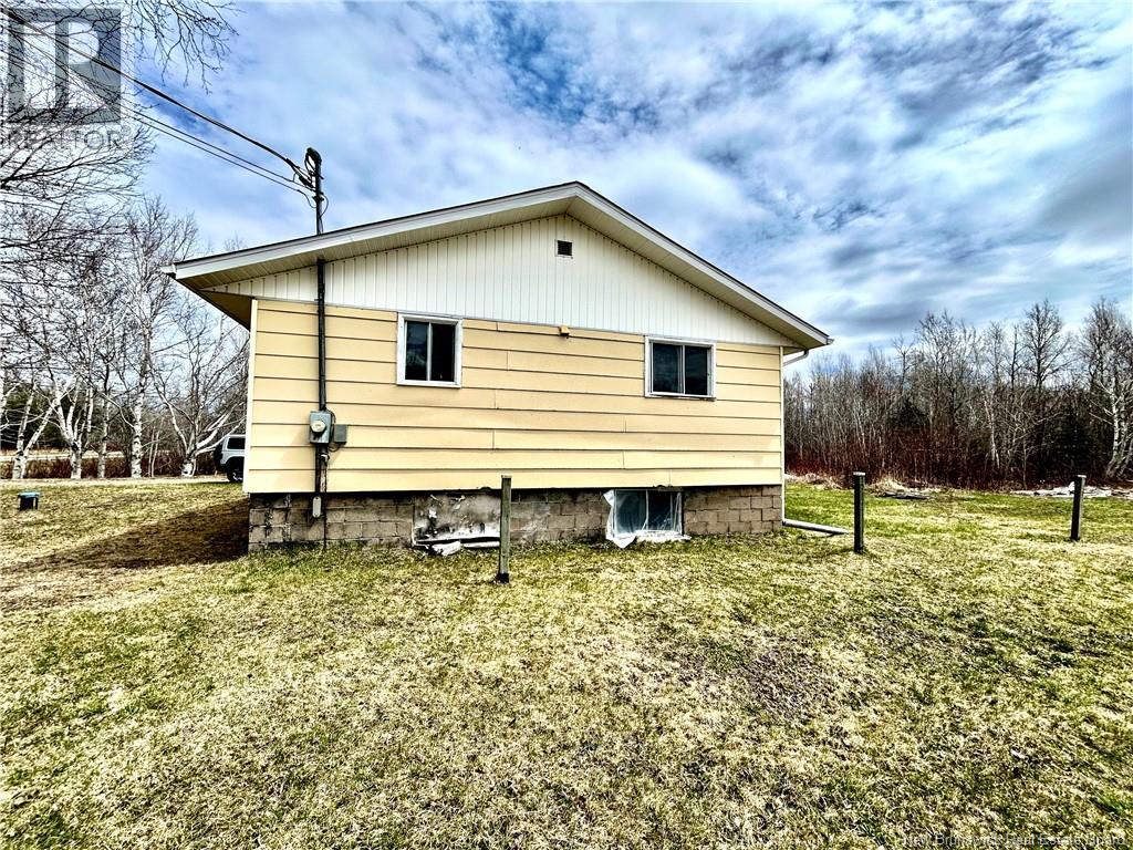 1306 Val-Doucet, Val-Doucet, New Brunswick  E8R 2A4 - Photo 10 - NB136324