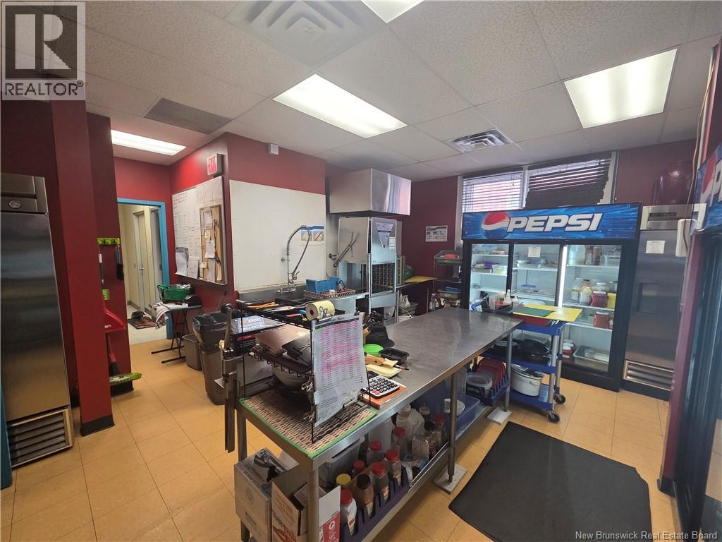 123 York Street, Fredericton, New Brunswick E3B 3N6 - Photo 10 - NB135912