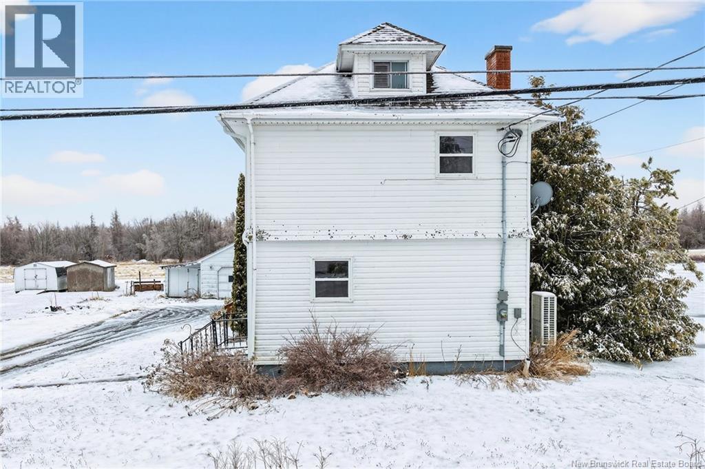 20 Dallaire, Scoudouc, New Brunswick  E4P 8R6 - Photo 3 - NB136361