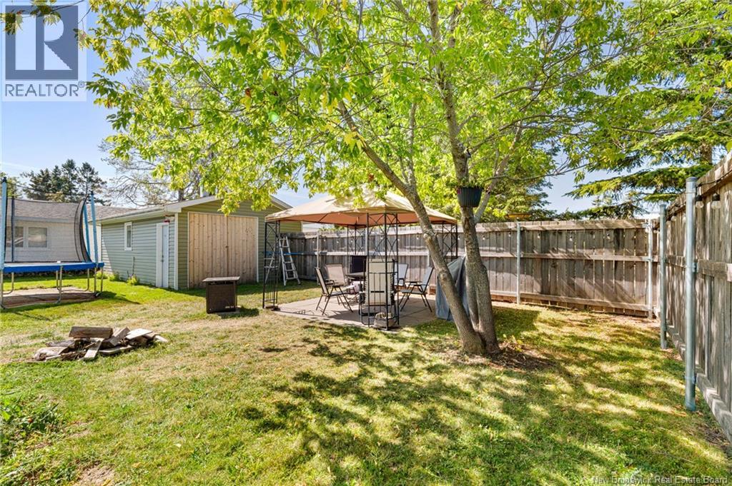 182 Sumner Avenue, Moncton, New Brunswick  E1C 8A5 - Photo 3 - NB136150