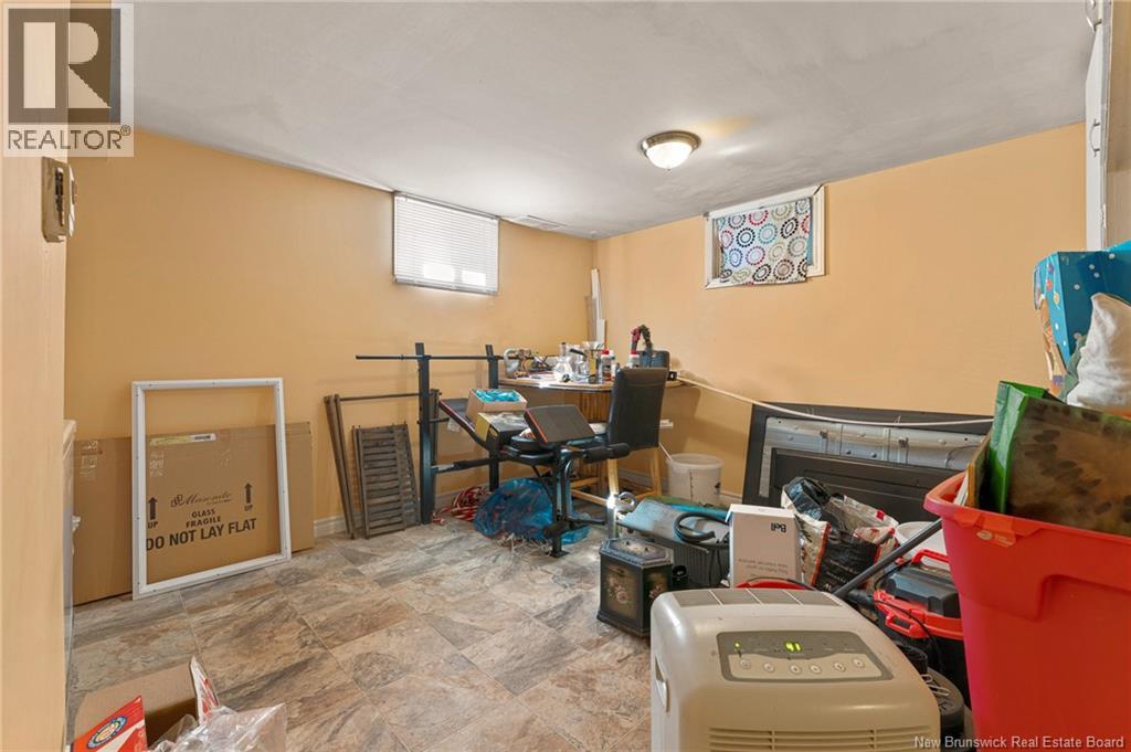 182 Sumner Avenue, Moncton, New Brunswick  E1C 8A5 - Photo 31 - NB136150