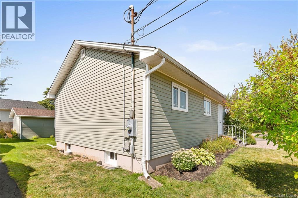 182 Sumner Avenue, Moncton, New Brunswick  E1C 8A5 - Photo 7 - NB136150