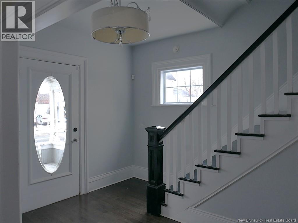 118 Victoria St, Woodstock, New Brunswick  E7M 3A5 - Photo 7 - NB136390