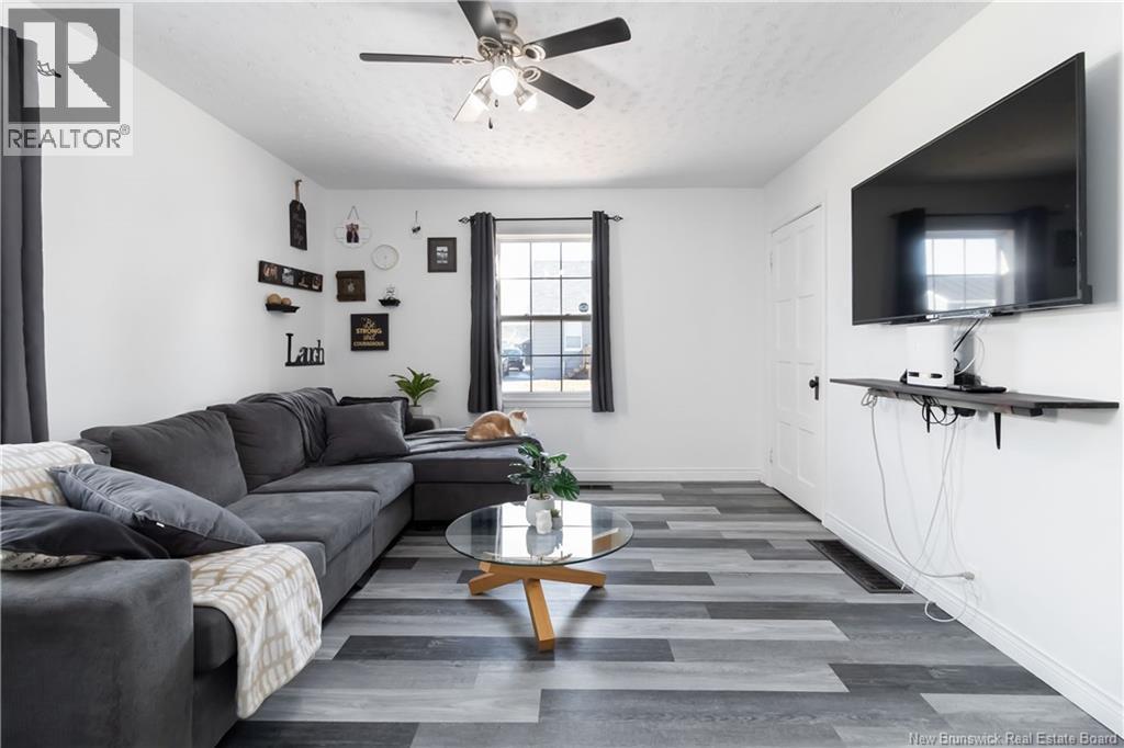 27 Airport Street, Dieppe, New Brunswick  E1A 2G1 - Photo 13 - NB136333