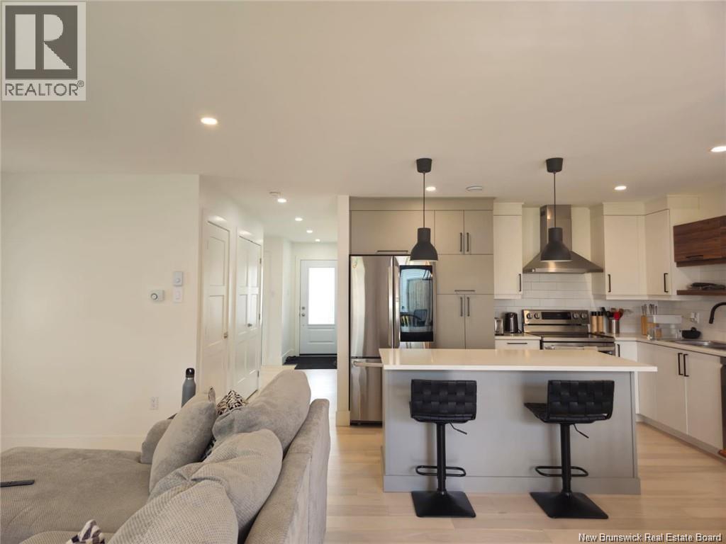 3 Brooklyn Street, Moncton, New Brunswick  E1A 7G4 - Photo 2 - NB136415