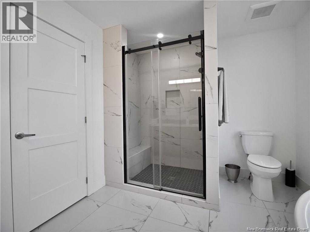 3 Brooklyn Street, Moncton, New Brunswick  E1A 7G4 - Photo 6 - NB136415
