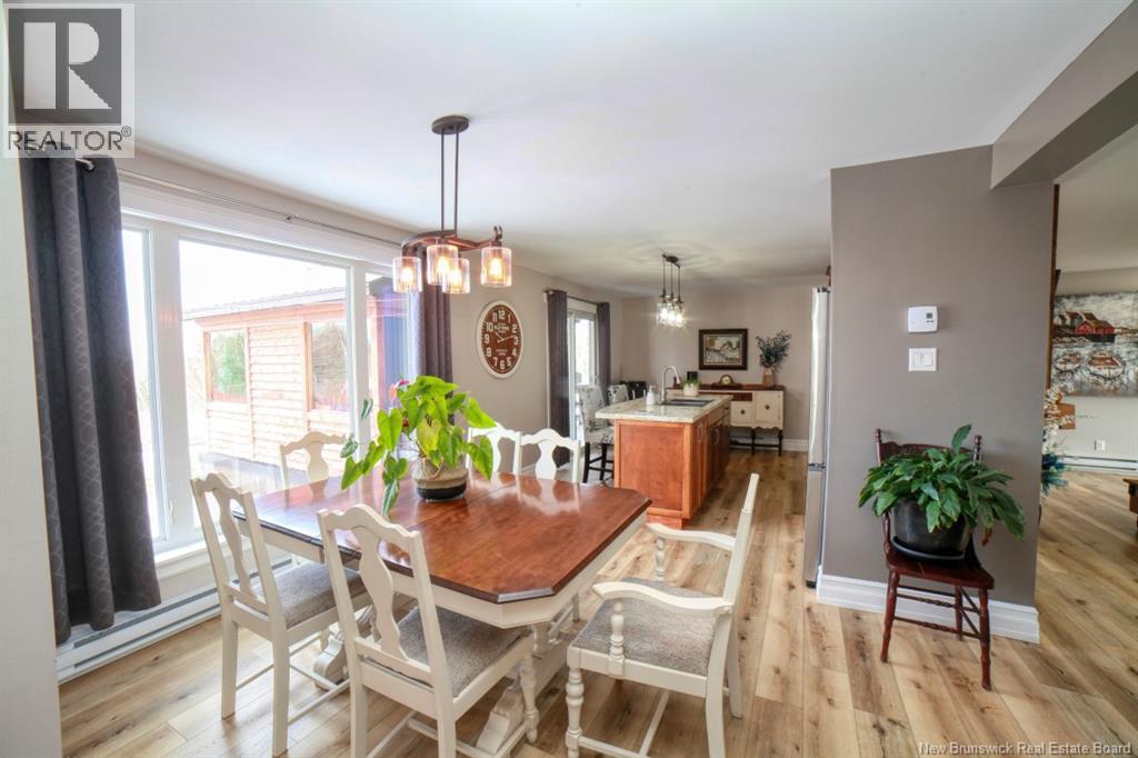 122 Rue Dejardins Street, Petit-Rocher, New Brunswick  E8J 1M8 - Photo 7 - NB136327