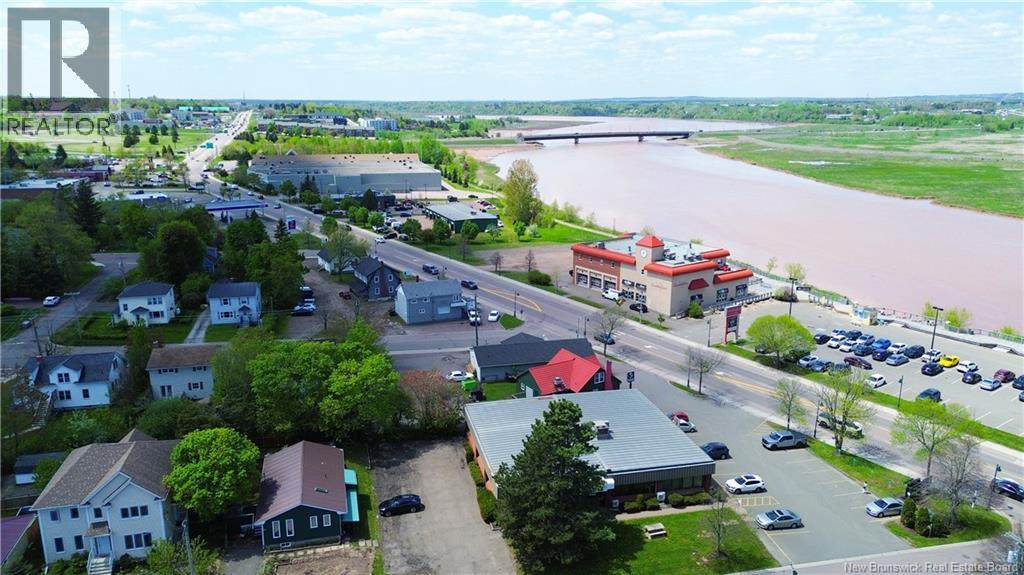 378 Coverdale Street, Moncton, New Brunswick  E1B 3J6 - Photo 7 - NB136537