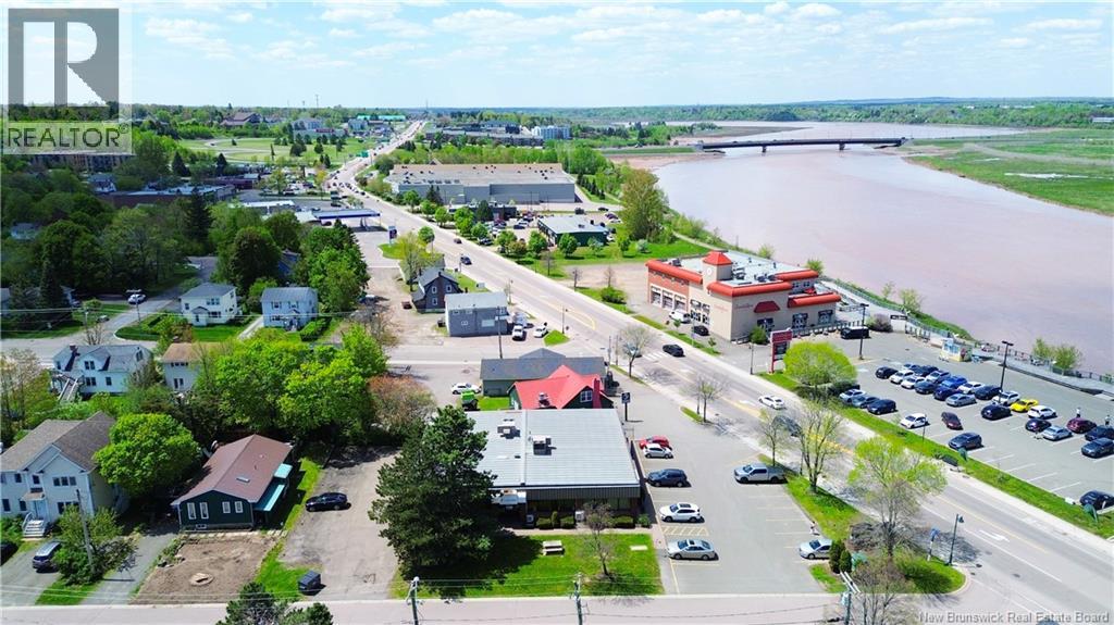 378 Coverdale Street, Moncton, New Brunswick  E1B 3J6 - Photo 8 - NB136537