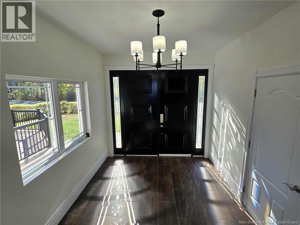 2156 Queen Elizabeth Drive, Bathurst, New Brunswick  E2A 4Y4 - Photo 17 - NB136589