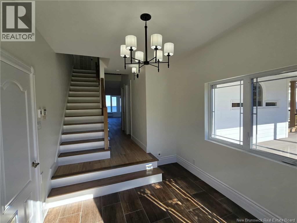 2156 Queen Elizabeth Drive, Bathurst, New Brunswick  E2A 4Y4 - Photo 18 - NB136589