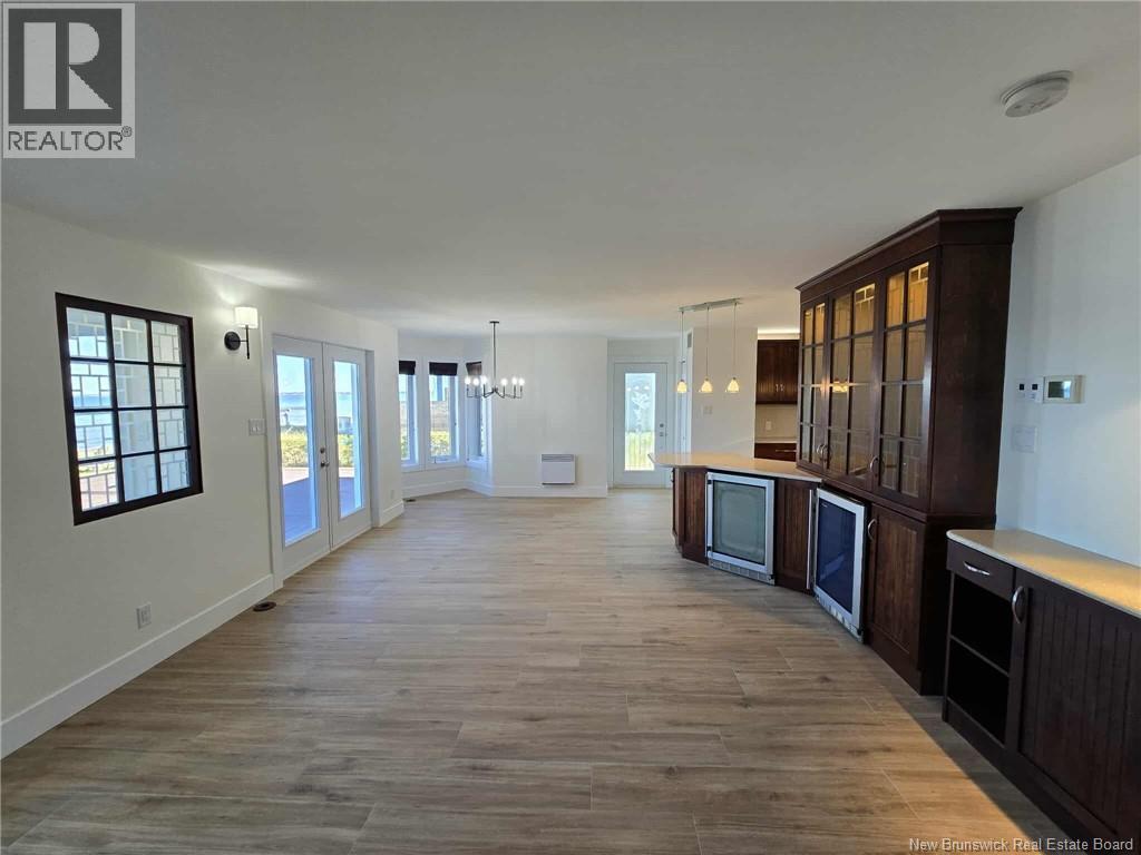 2156 Queen Elizabeth Drive, Bathurst, New Brunswick  E2A 4Y4 - Photo 19 - NB136589