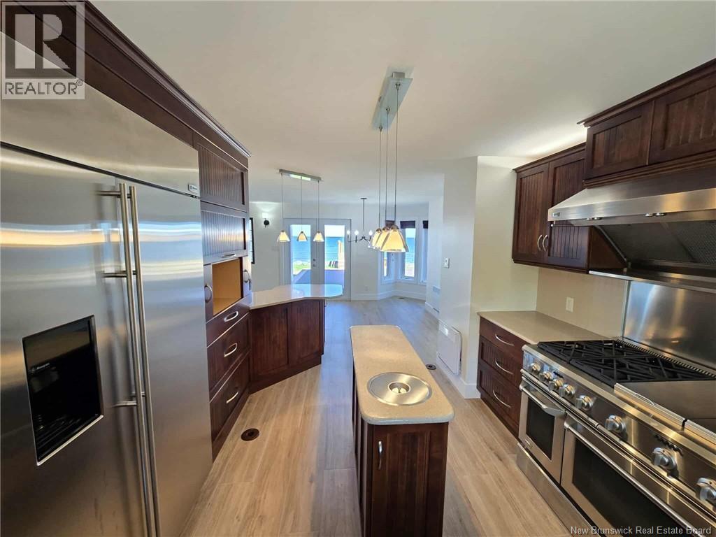 2156 Queen Elizabeth Drive, Bathurst, New Brunswick  E2A 4Y4 - Photo 26 - NB136589