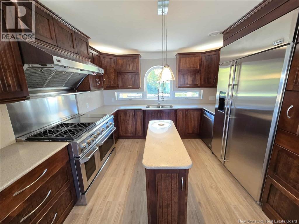 2156 Queen Elizabeth Drive, Bathurst, New Brunswick  E2A 4Y4 - Photo 27 - NB136589