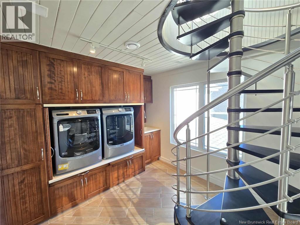 2156 Queen Elizabeth Drive, Bathurst, New Brunswick  E2A 4Y4 - Photo 41 - NB136589