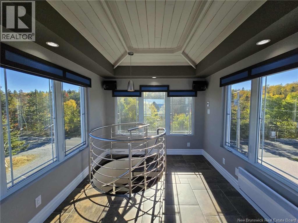 2156 Queen Elizabeth Drive, Bathurst, New Brunswick  E2A 4Y4 - Photo 42 - NB136589