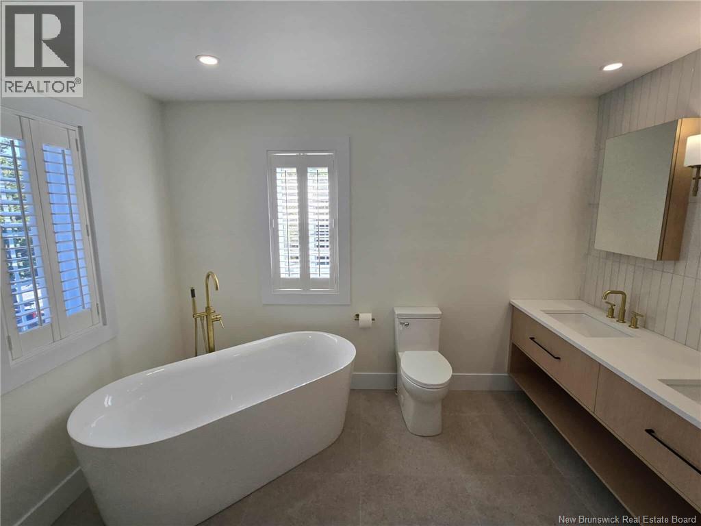 2156 Queen Elizabeth Drive, Bathurst, New Brunswick  E2A 4Y4 - Photo 44 - NB136589