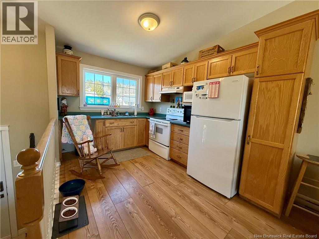 61 Downsview Drive, Saint John, New Brunswick  E2M 7X4 - Photo 4 - NB136164