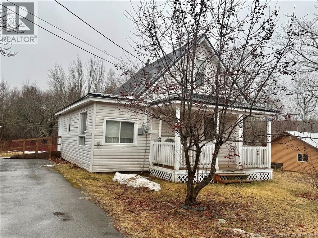 21 Maple Street, Mcadam, New Brunswick  E6J 1W1 - Photo 23 - NB136580