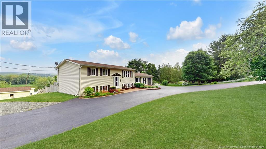 1496 Main Street, Hampton, New Brunswick  E5N 6H1 - Photo 5 - NB136533