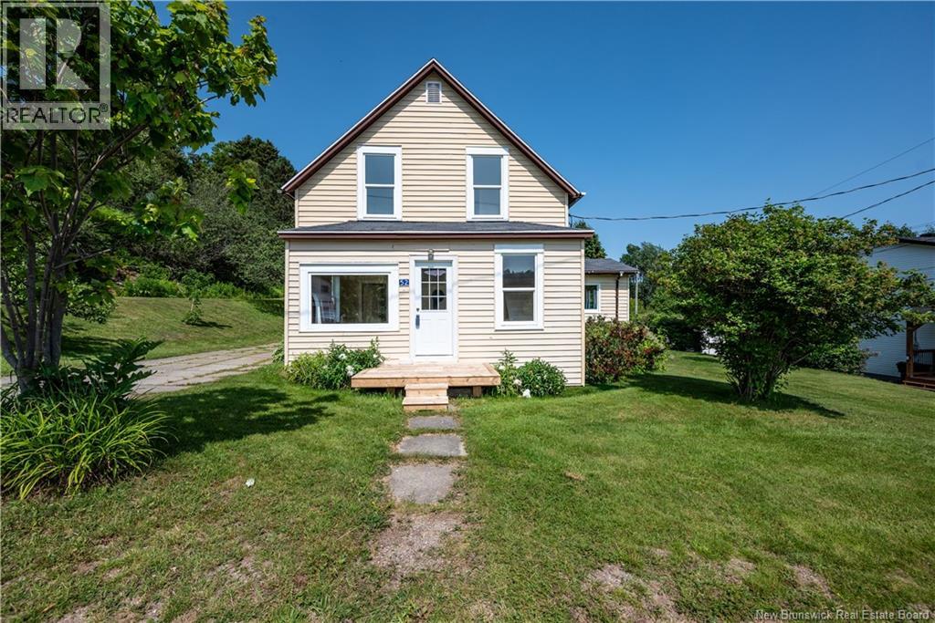52 Fundy View Drive, Alma, New Brunswick E4H 1H7 - Photo 1 - NB136363