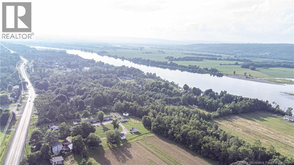 3367 Woodstock Road, Fredericton, New Brunswick  E3E 1A5 - Photo 7 - NB136643