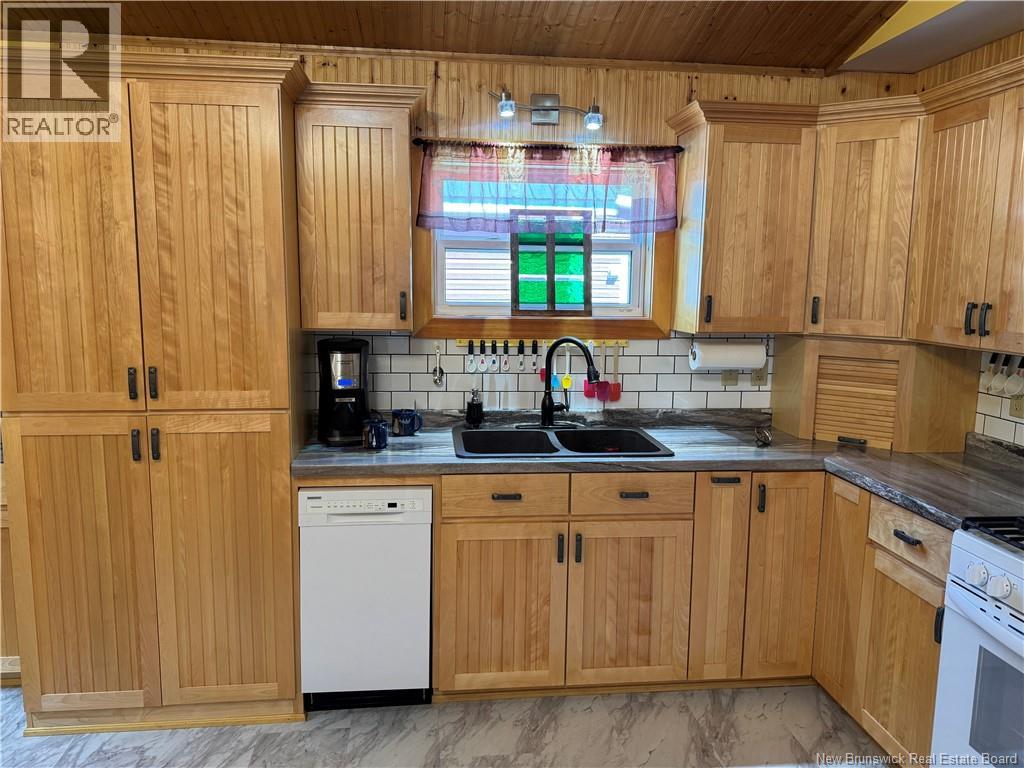 11 Burt Cliff Rd, Juniper, New Brunswick  E7L 1J1 - Photo 3 - NB136723