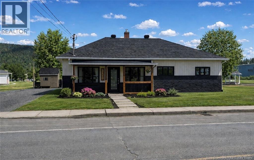 2116 Commerciale Street, Saint-François-de-Madawaska, New Brunswick