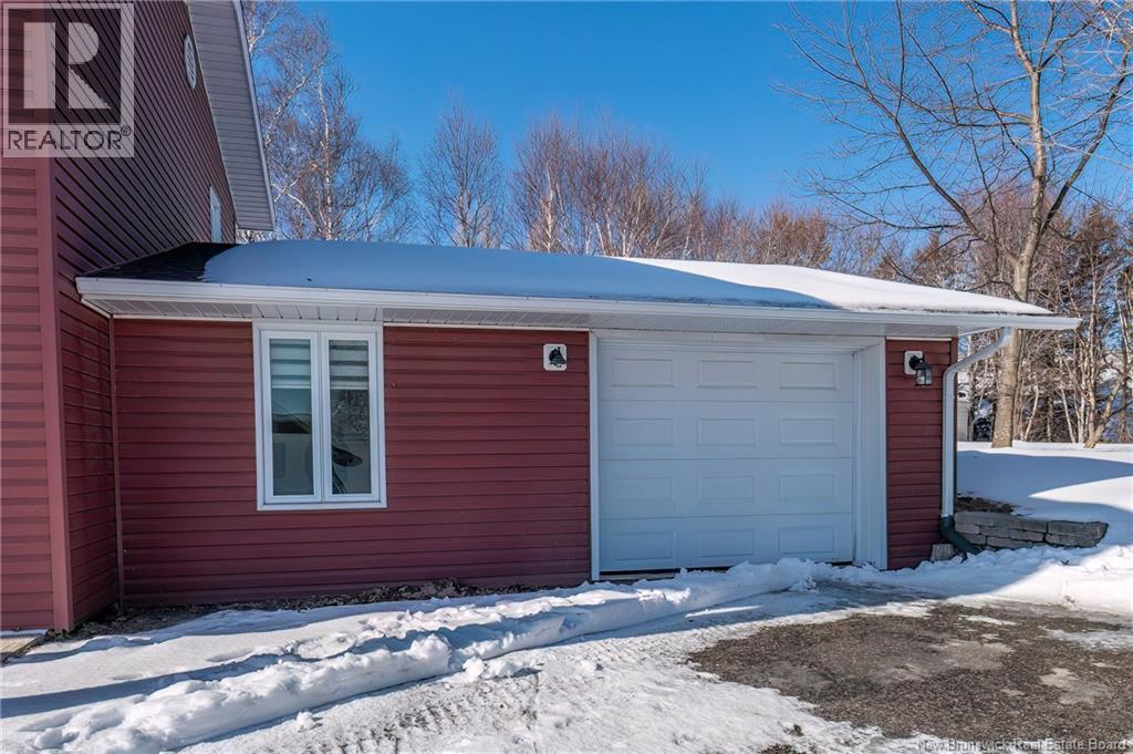855 Walker Street, Grand Falls, New Brunswick  E3Z 1A4 - Photo 10 - NB136779