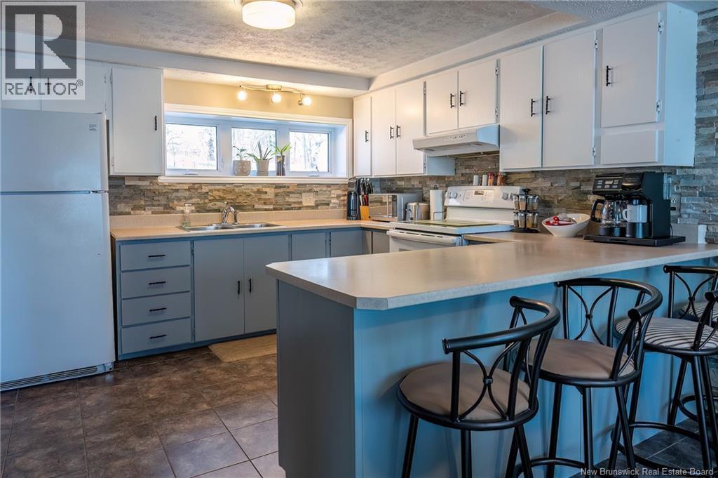 855 Walker Street, Grand Falls, New Brunswick  E3Z 1A4 - Photo 16 - NB136779