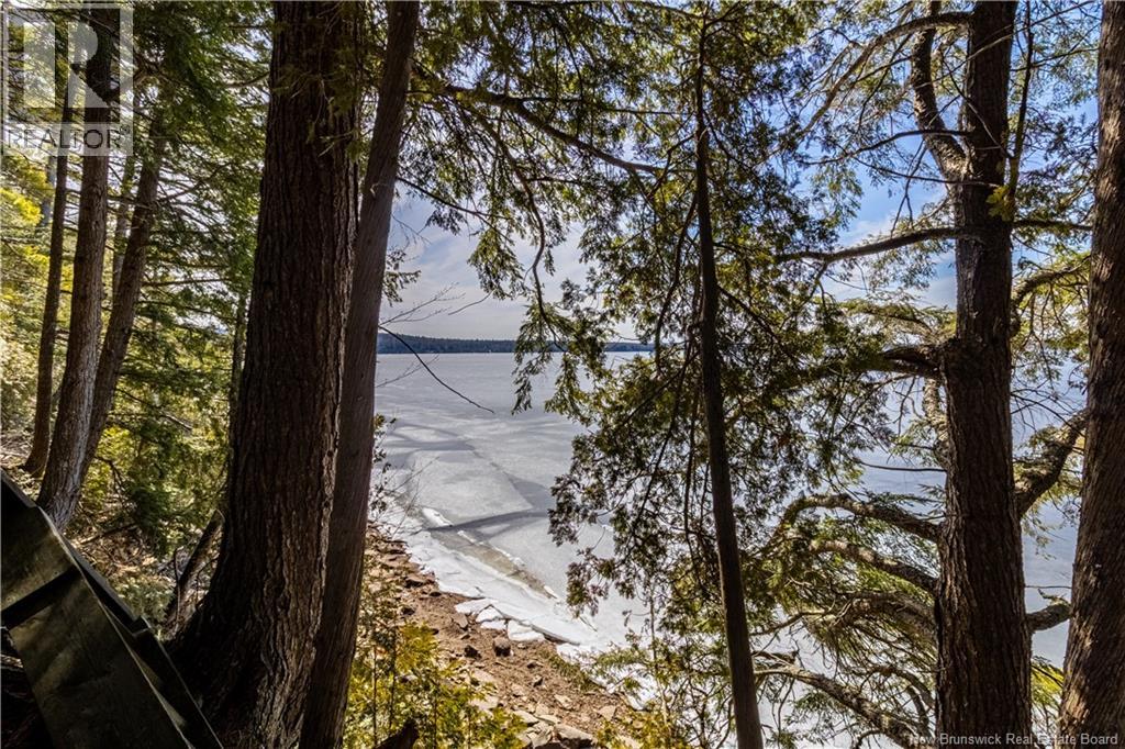 16 Phyllis Lane, Wickham, New Brunswick  E5T 1L3 - Photo 8 - NB135998