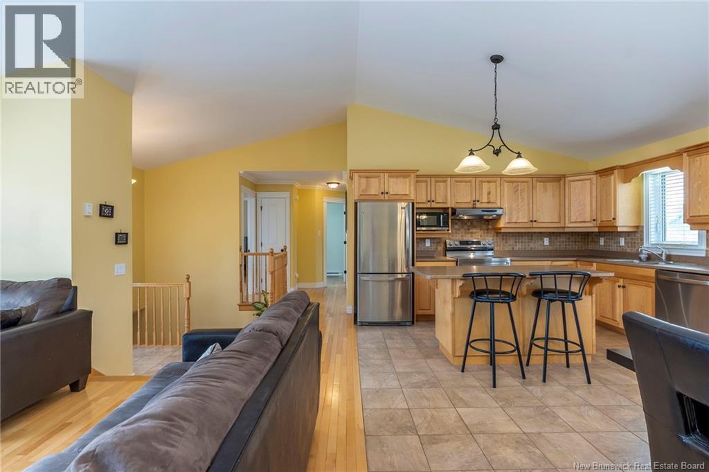 187 Leblanc Avenue, Shediac, New Brunswick  E4P 0H9 - Photo 19 - NB136646