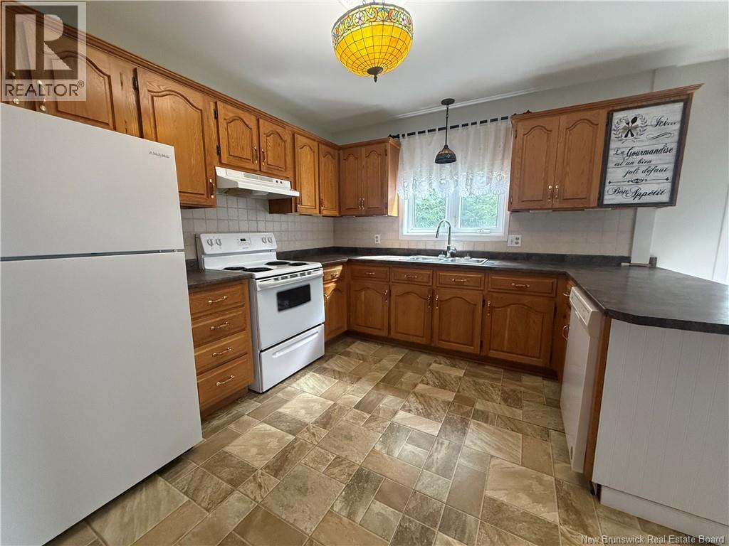 3783 Rue Principale, Tracadie, New Brunswick  E1X 1E3 - Photo 18 - NB136830