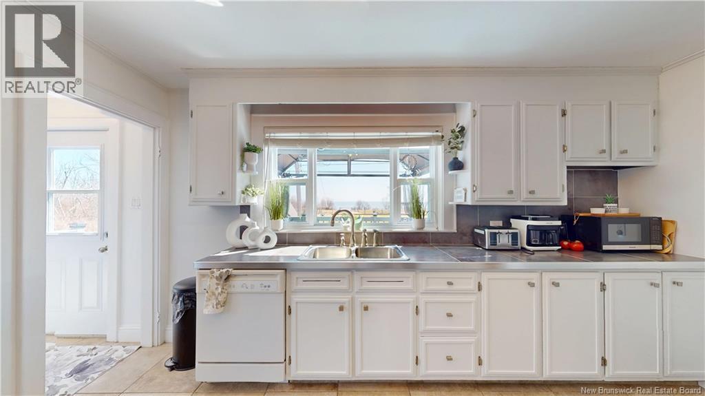 496 Argyle Street, Saint John, New Brunswick  E2M 3B1 - Photo 11 - NB136237