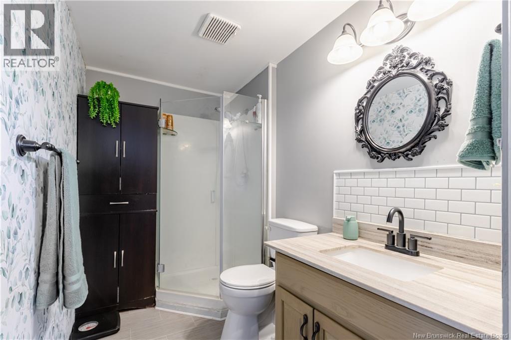 34 Elmdale Crescent, Fredericton, New Brunswick  E3B 6R1 - Photo 11 - NB136863